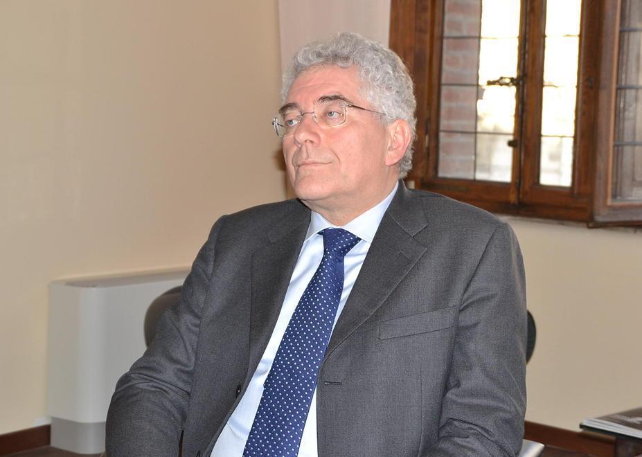 Intesa Sanpaolo si prende tutta la Caripil 
