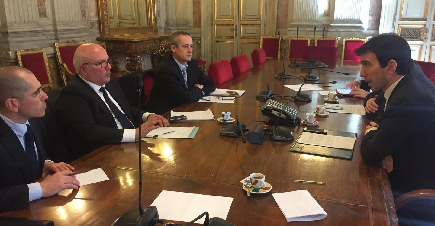 C’è l’ok di Martina per i 45 milioni ai pastori 