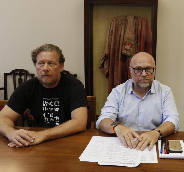 Nogarin e Lemmetti indagati per Spil, i retroscena dell'inchiesta su sindaco ed ex assessore
