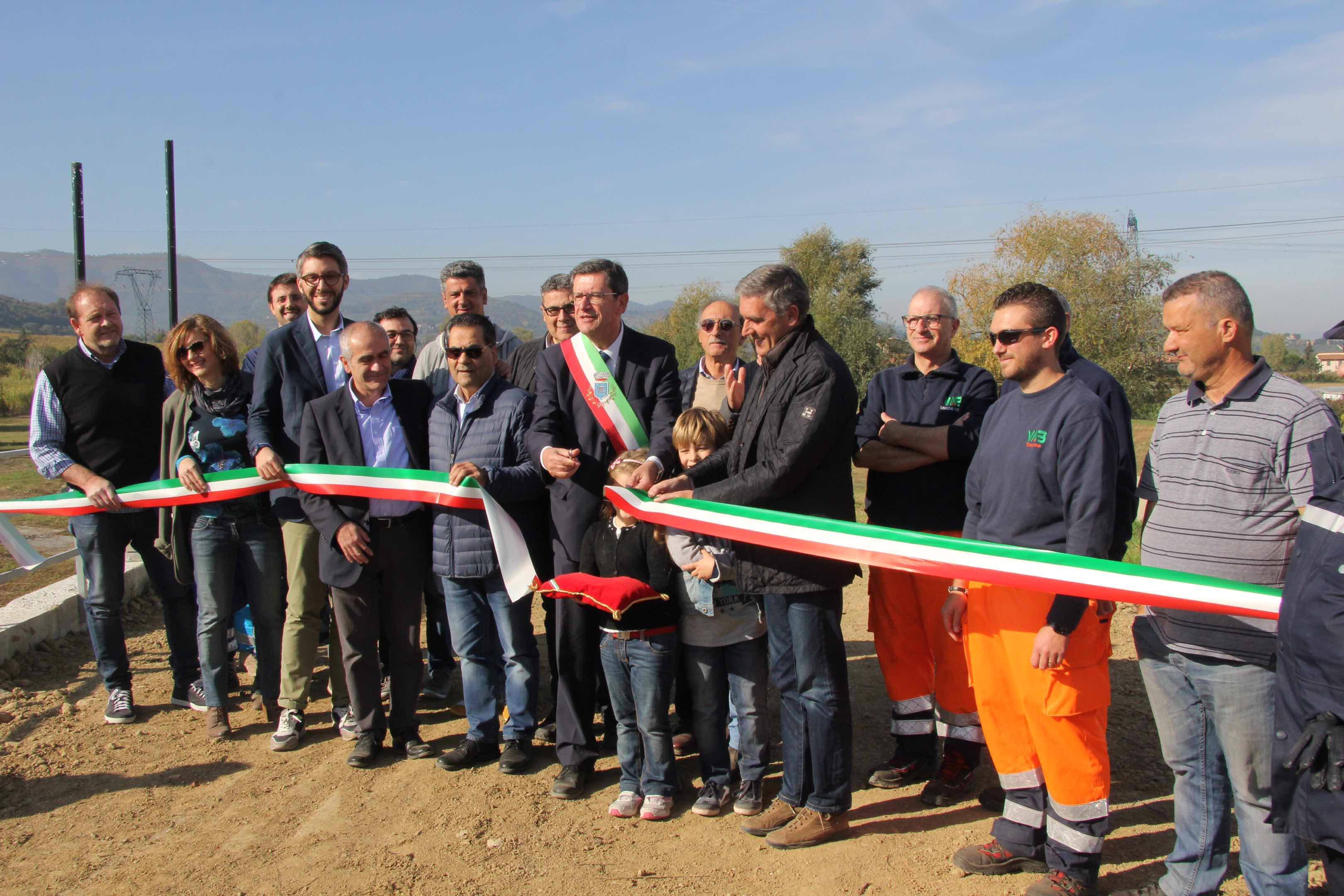 L'inaugurazione della cassa d'espansione sul torrente Furba (foto Batavia)