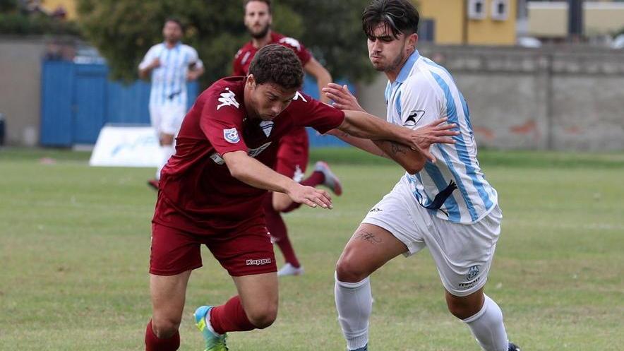 Agrifogli in pressione su un avversario (Foto Nucci)
