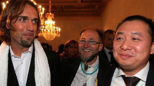 «Buona stoffa per buone confezioni»