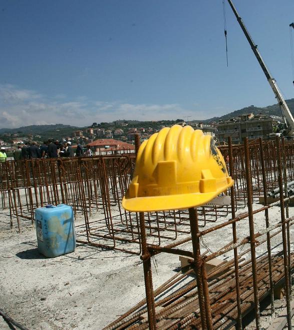 «Bene il suolo pubblico ridotto per i cantieri dell’edilizia»