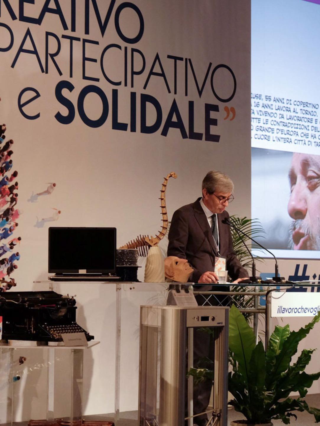 L’appello: pensare ai giovani 