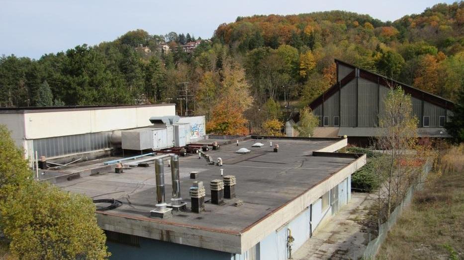 Restyling della piscina Il progetto a dicembre