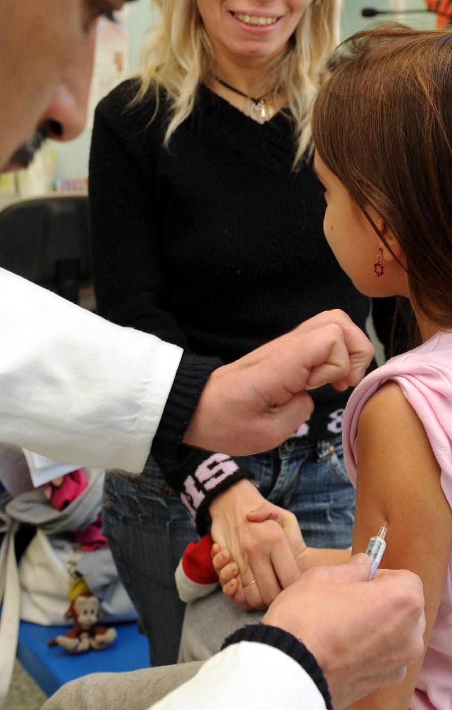 Scuola e vaccini, ultime scadenze 