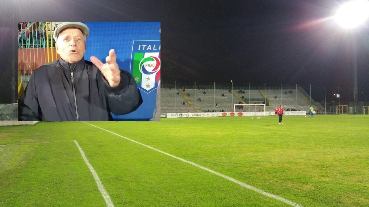 Nella foto grande la Curva Ovest del Porta Elisa di Lucca vuota, nella foto piccola Dante Unti (Foto Sernacchioli)