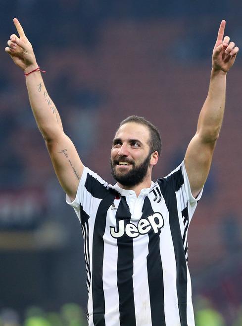 È un super Higuain Ora la Juve sposta il mirino sulla coppa 