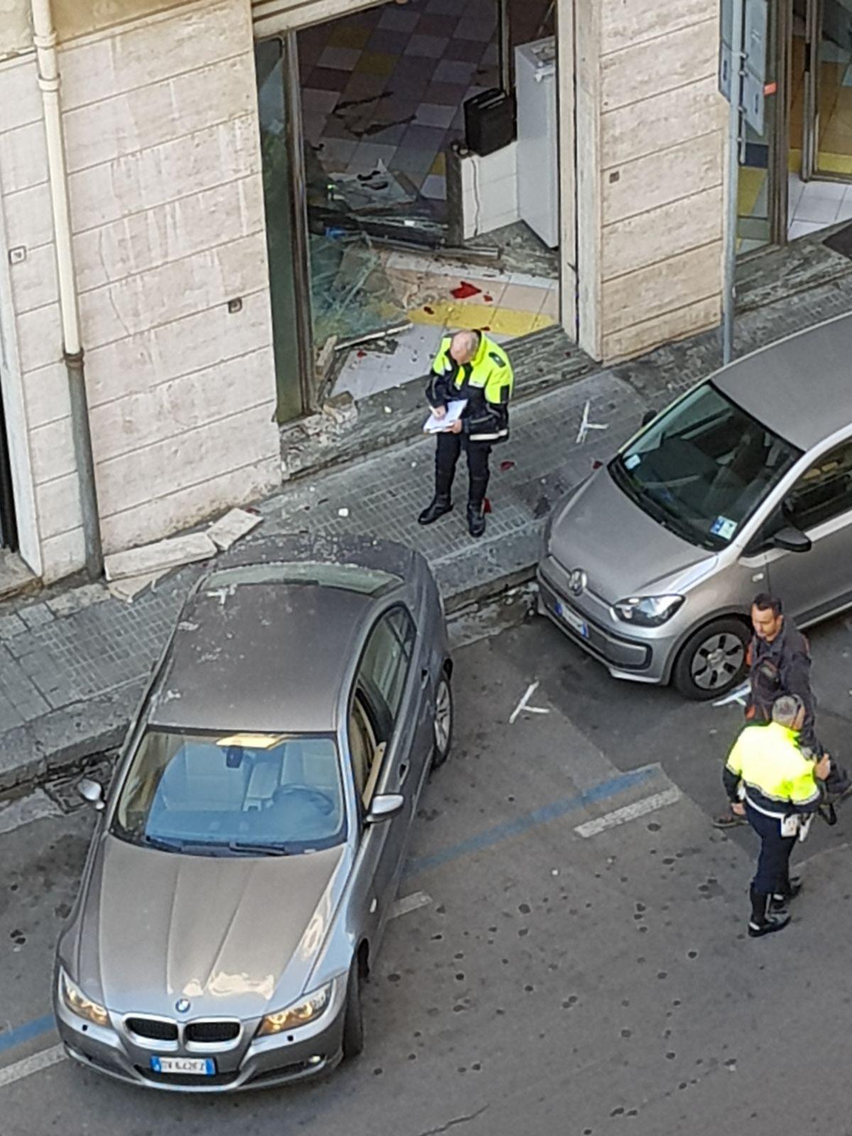 La pescheria di via Sonnino così come si presentava dopo l'incidente