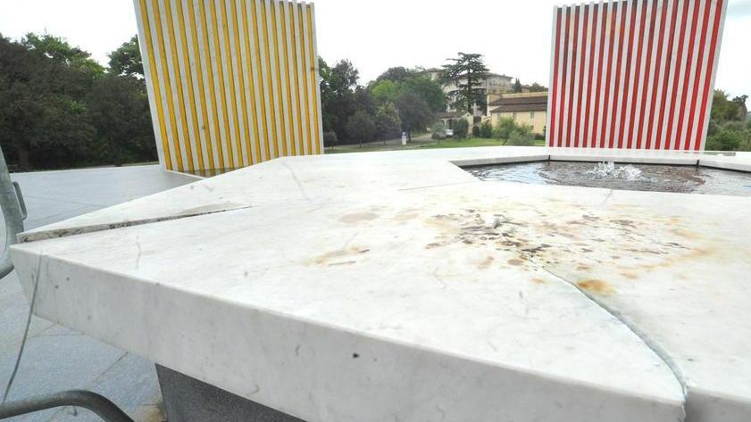Nuovi occhi elettronici per la Fontana di Buren
