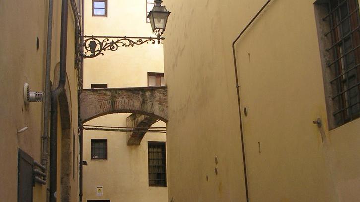 I ristoranti sono pieni gli alberghi meno