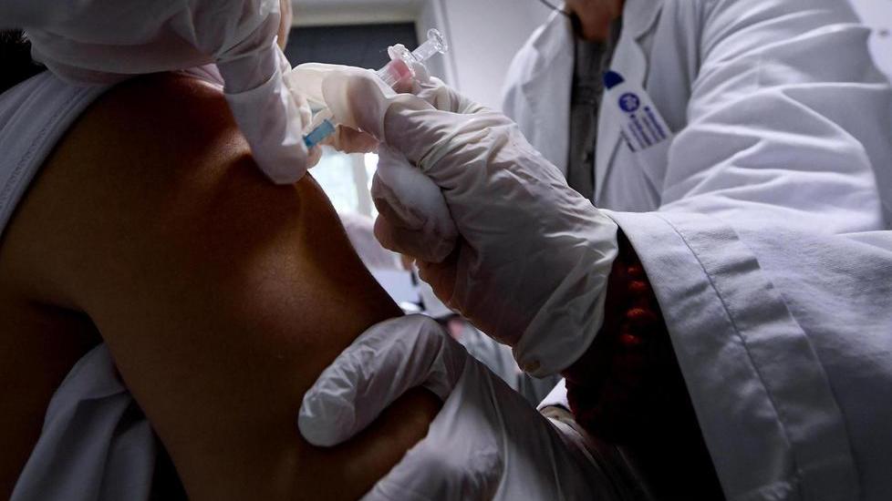 Vaccini, deciderà il Tribunale