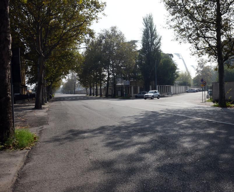 Viale Montecuccoli, mugugni per le auto