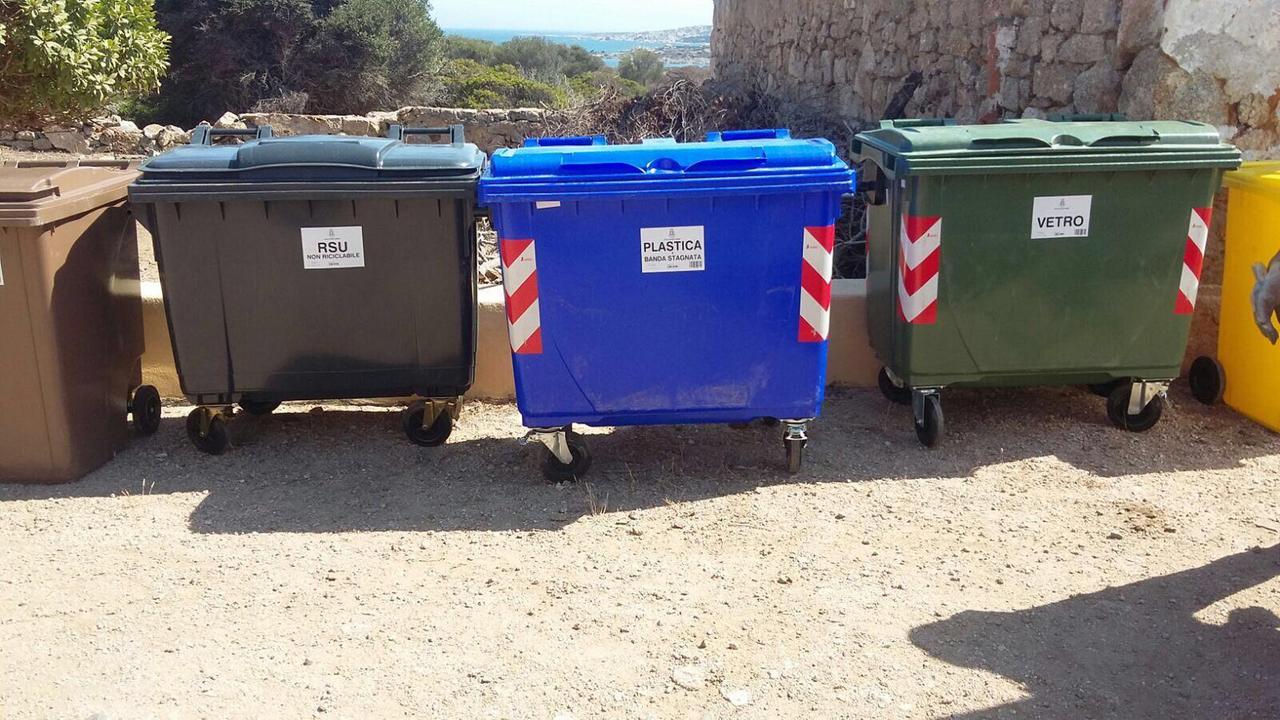 La Sardegna non riduce i rifiuti ma almeno riesce a riciclarli