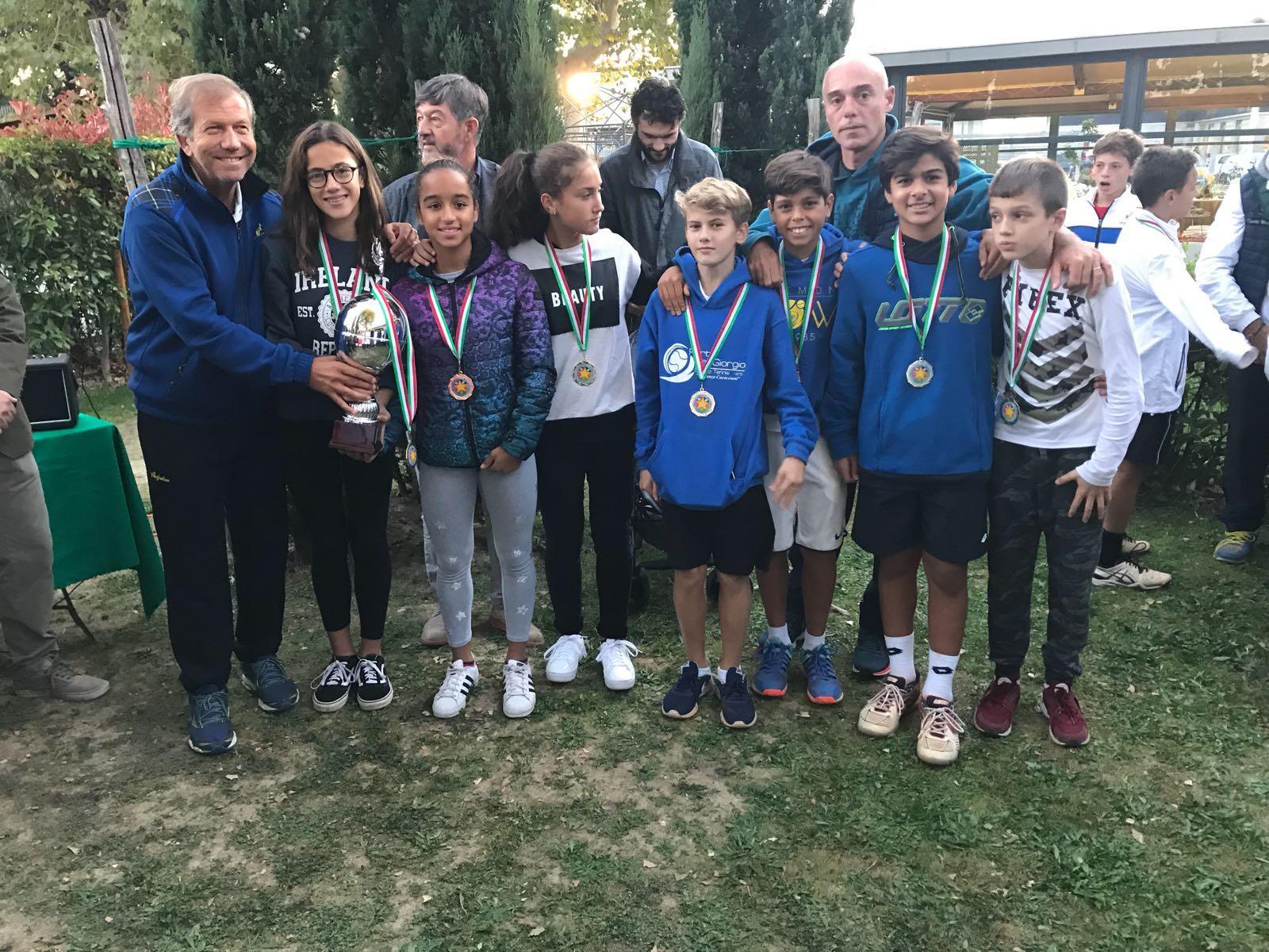 La formazione delle Marche vincitrice del trofeo Francesca Morini