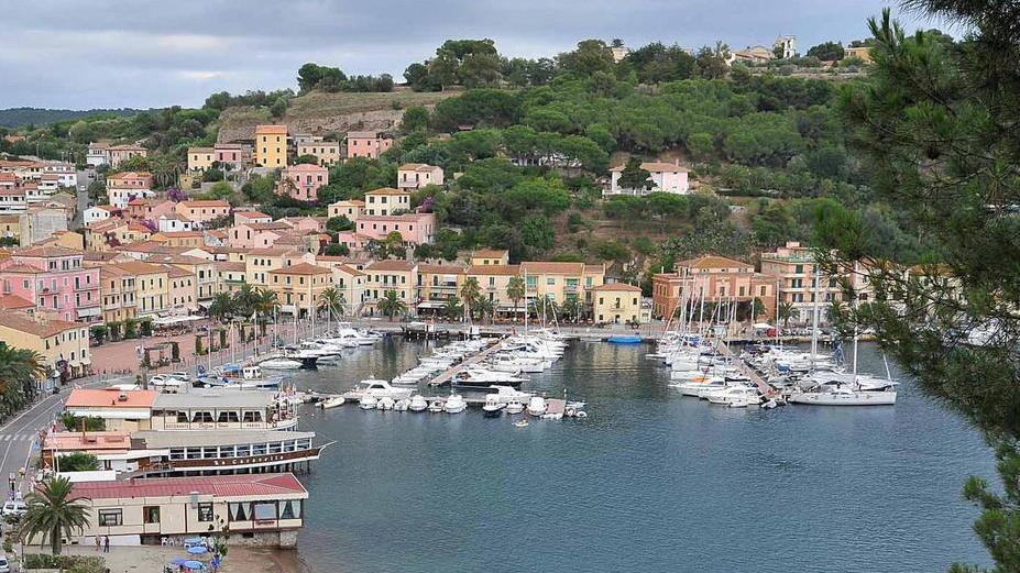 Porto Azzurro, lavori per cinque milioni