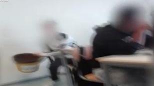 Mirandola, la prof colpita dal cestino: «Denuncerò il bullo»