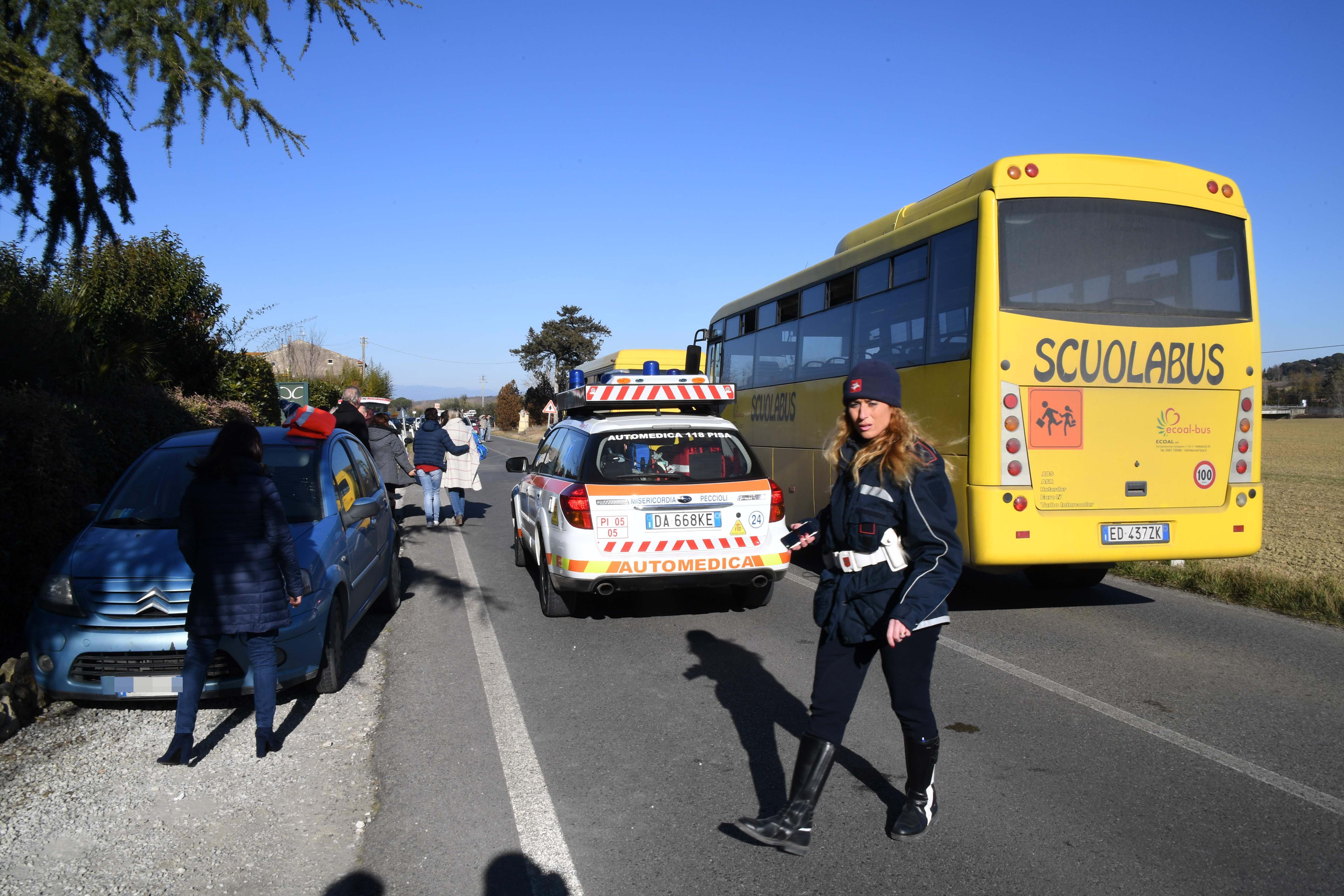 Uno scuolabus (foto d'archivio)
