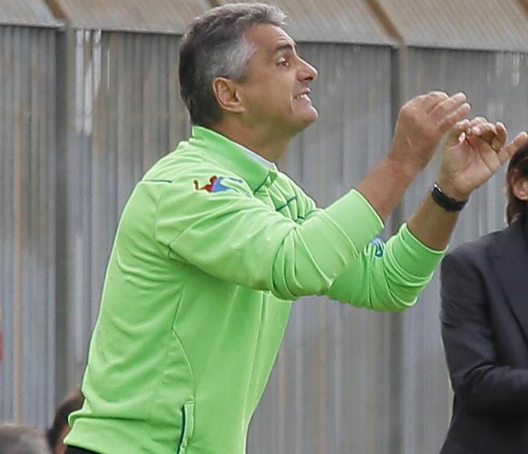 MISTER LOPEZ: «FACCIAMO LEVA SULLA COESIONE DEL GRUPPO»