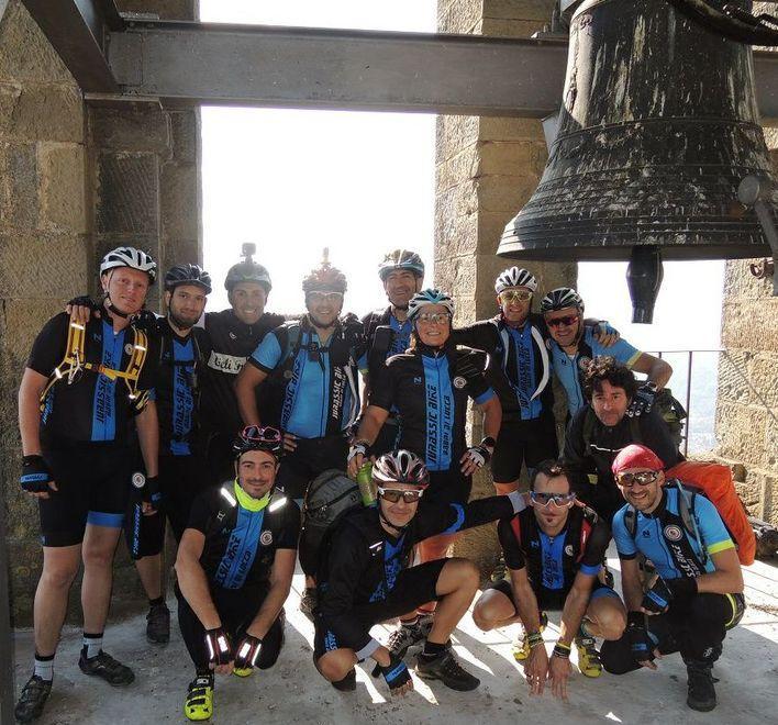 Festa e premiazione per la squadra di Jurassic Bike