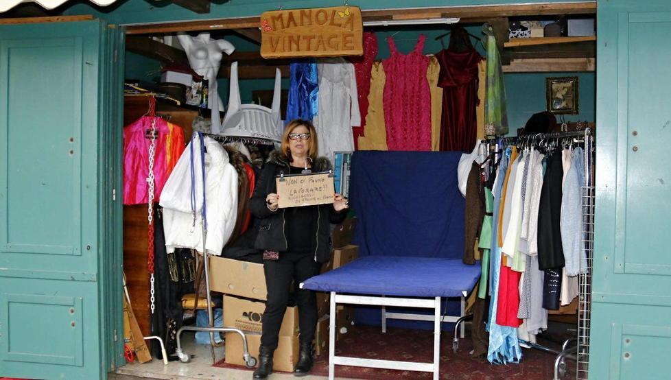 «Costretta a lavorare così per evitare multe»
