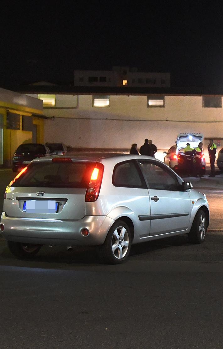 Due pedoni investiti in via Cagliari 