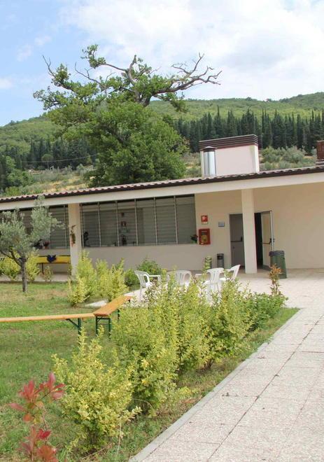 Stipendi in ritardo L’assessore bacchetta la Cgil: «Disonesti» 