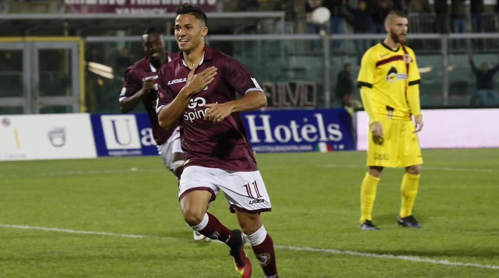 Livorno stasera a Siena per difendere il primato 