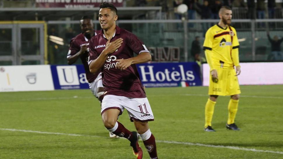 Livorno stasera a Siena per difendere il primato
