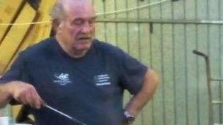 Stroncato da un malore volontario muore in strada
