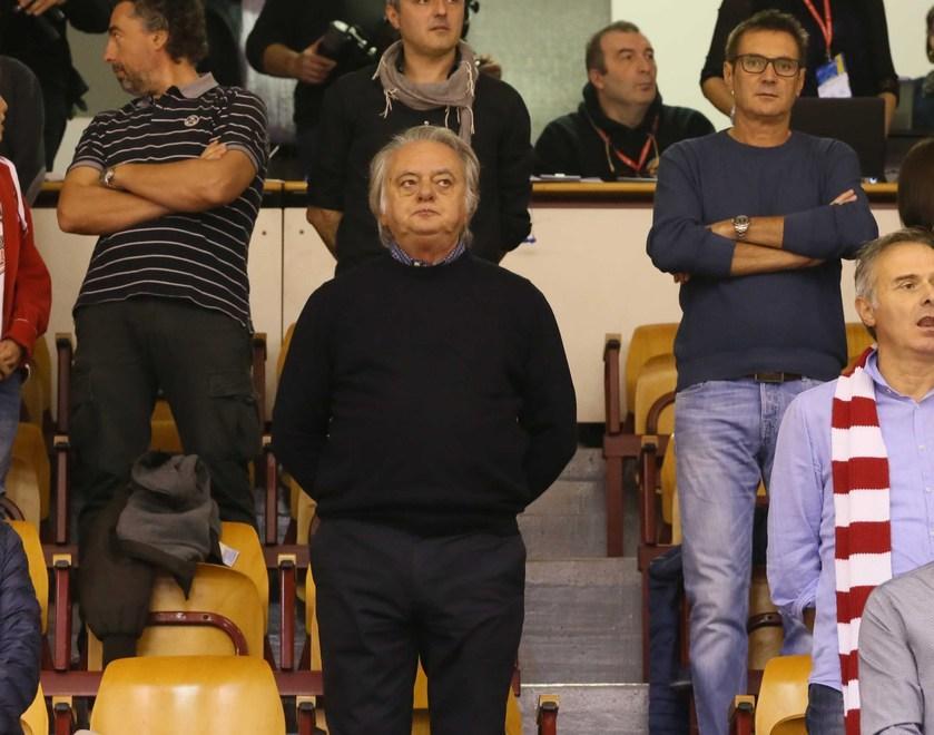 Landi: «Mi serve aiuto» e i tifosi si agitano 