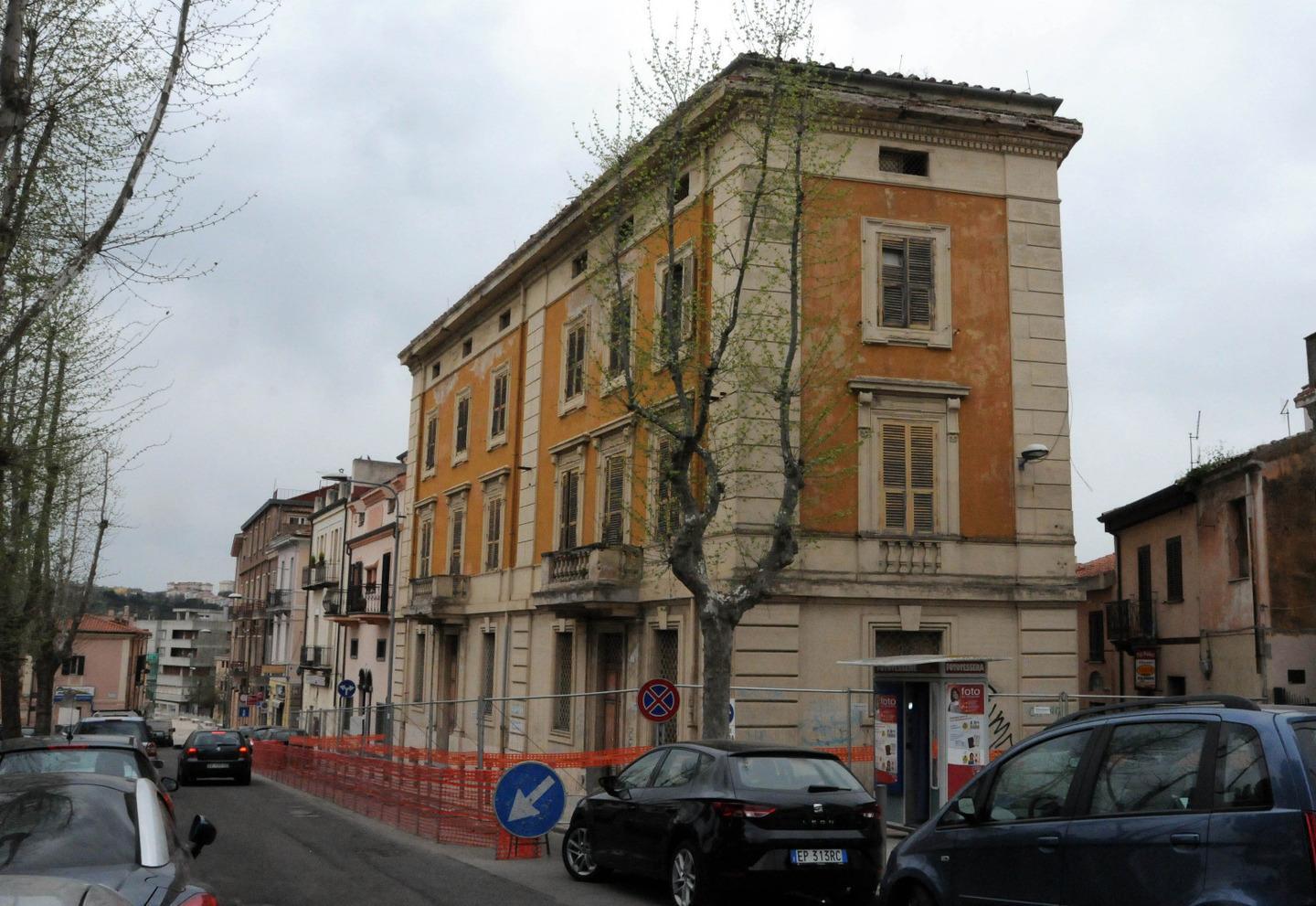 Il Comune di Nuoro ci riprova: immobili all’asta 