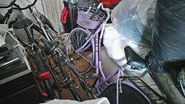 Cancello forzato con una scusa, dopo 12 ore gli rubano la bici