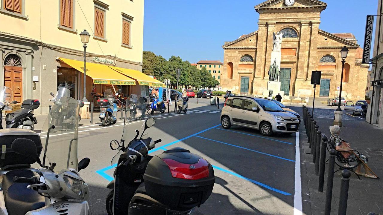 Parcheggi blu, da fine mese cambia tutto: in arrivo 11.500 posti a pagamento