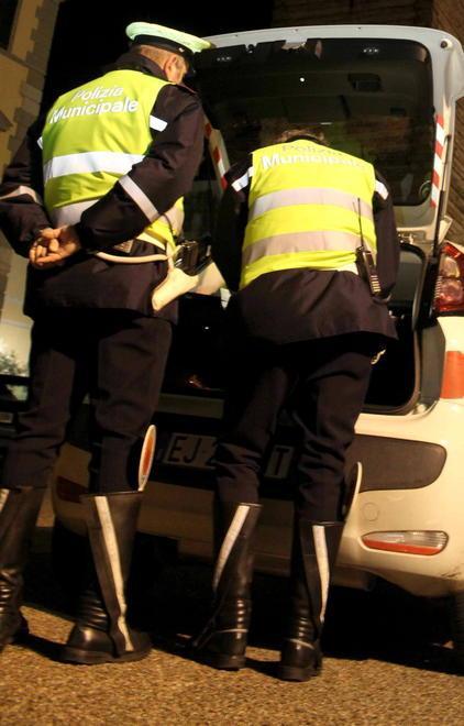 Rissa in centro, ragazzi aggrediti con una siringa infetta 
