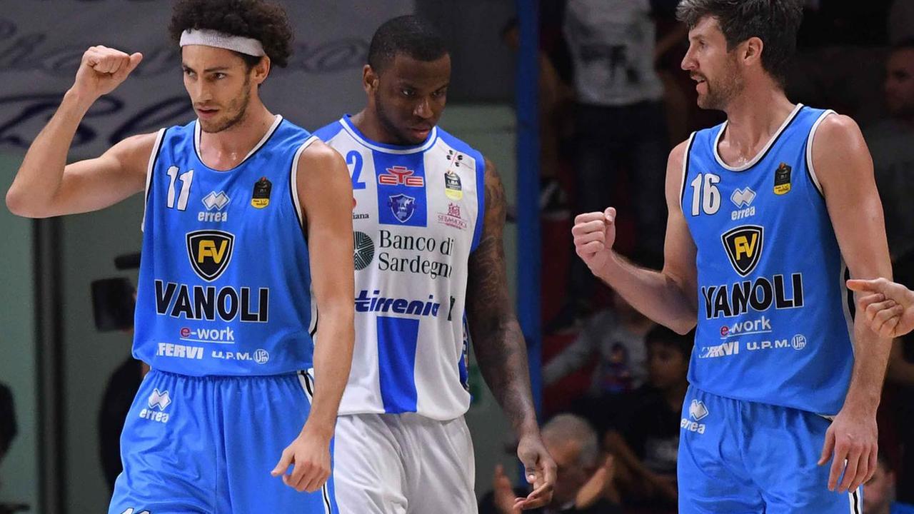 Cremona banchetta su una Dinamo spenta