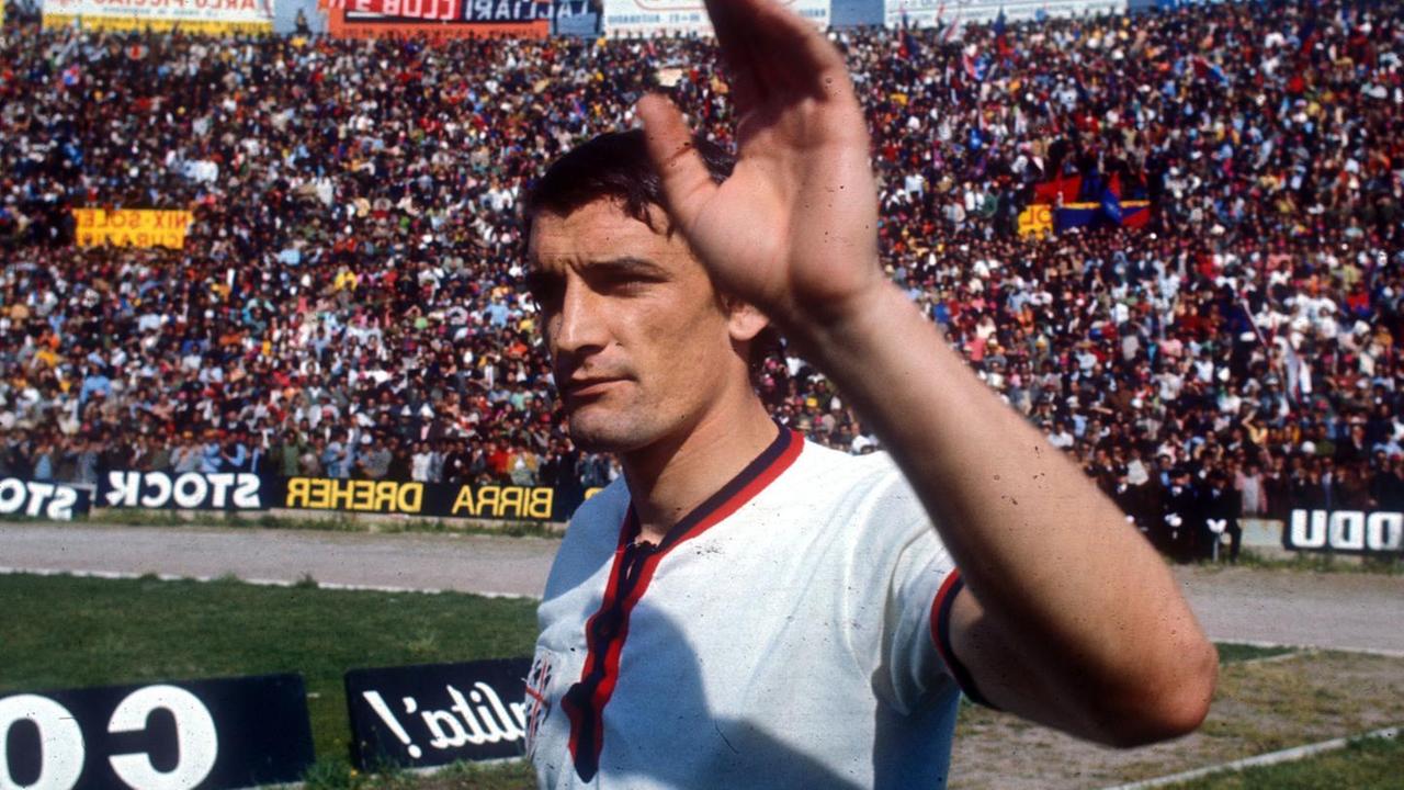 Gigi Riva compie 73 anni, gli auguri di tutti i tifosi della Sardegna