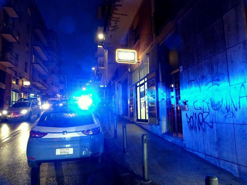 Rapina al compro oro di viale Trento (foto Ivan Nuvoli)