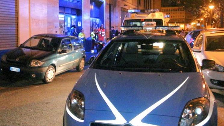 Evade e aggredisce il padre per una sigaretta: arrestato