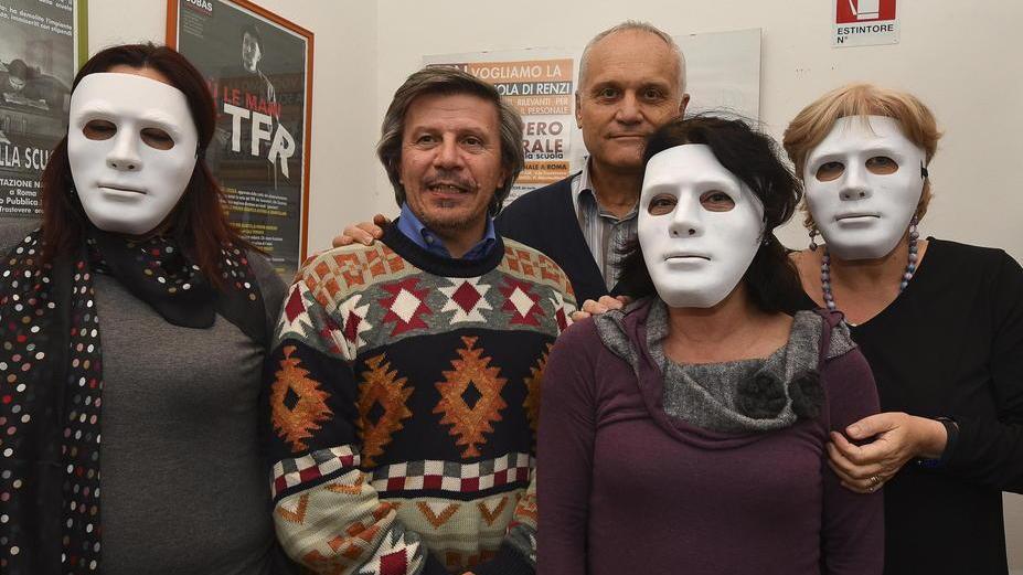 «Insegnanti discriminate», i Cobas contro i presidi