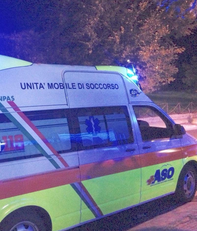 Donna ustionata resta in prognosi riservata