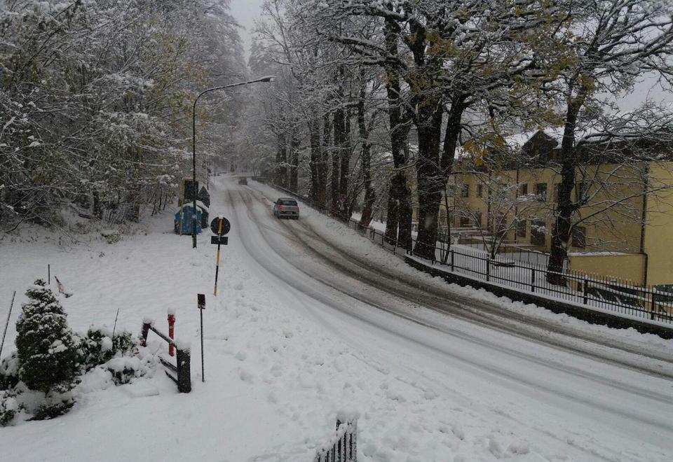 Abetone, con le prime vere nevicate forse sarà un weekend di sci - Video 