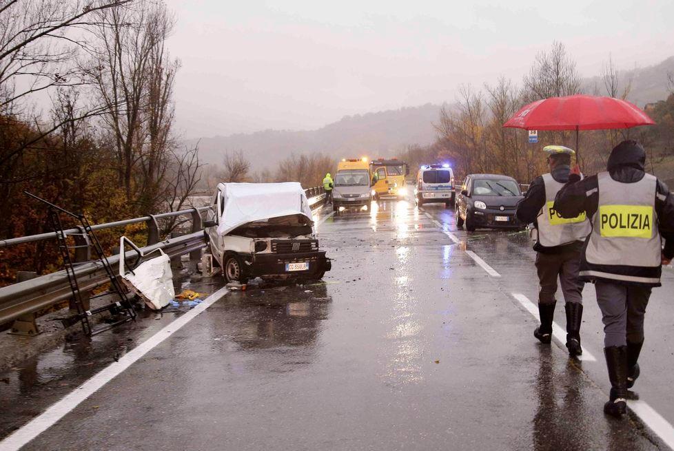 Incidente mortale a Baiso resta ferita una modenese