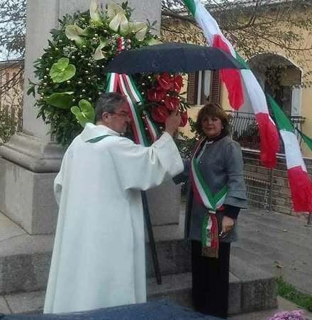 Parole ed emozioni per i caduti in guerra 