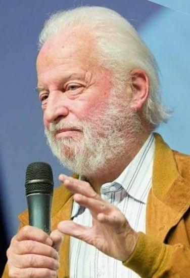 Convegno “No Vax” con il medico radiato Bufera sul consigliere 