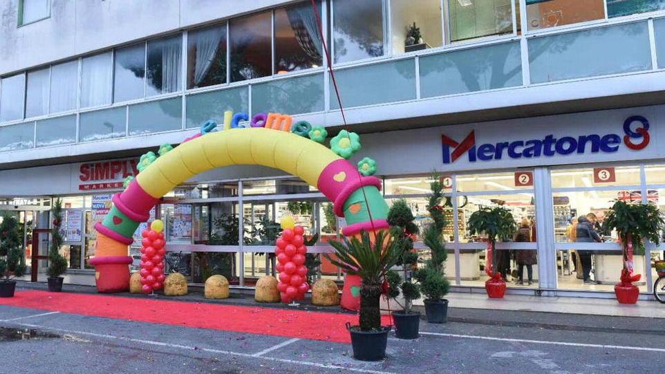 Una gestione cinese per l’ex market Conad «Aperti no stop»
