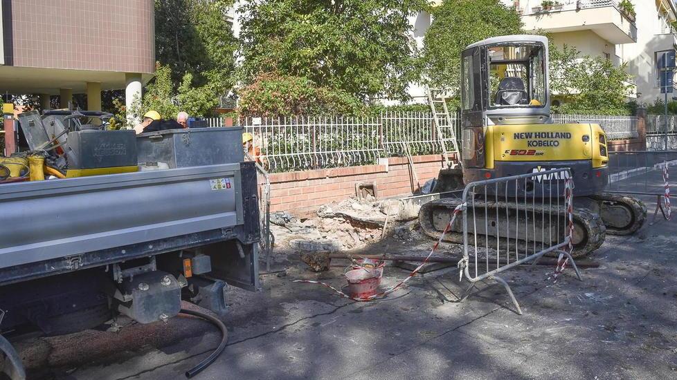 Rubinetti a secco e disagi per rotture improvvise