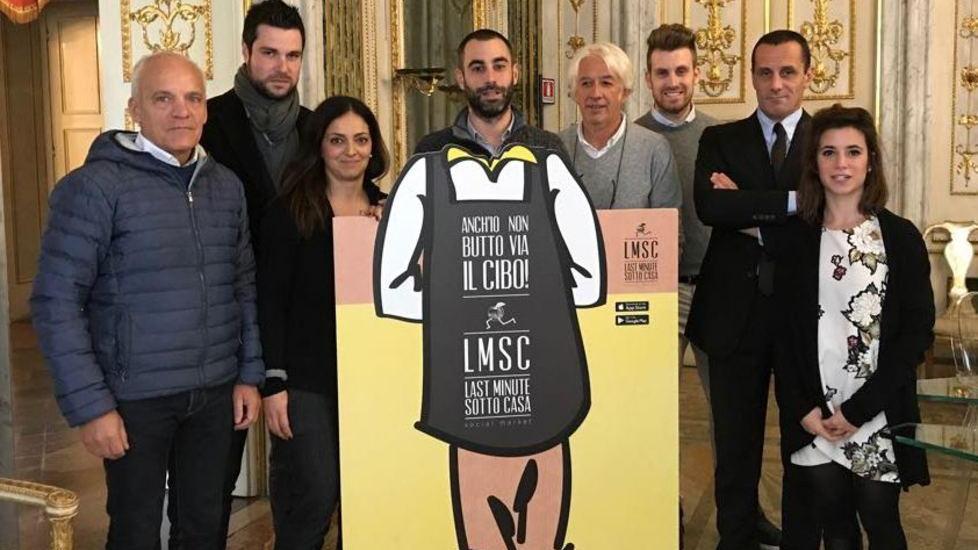 Cibi scontati, una app ci avverte