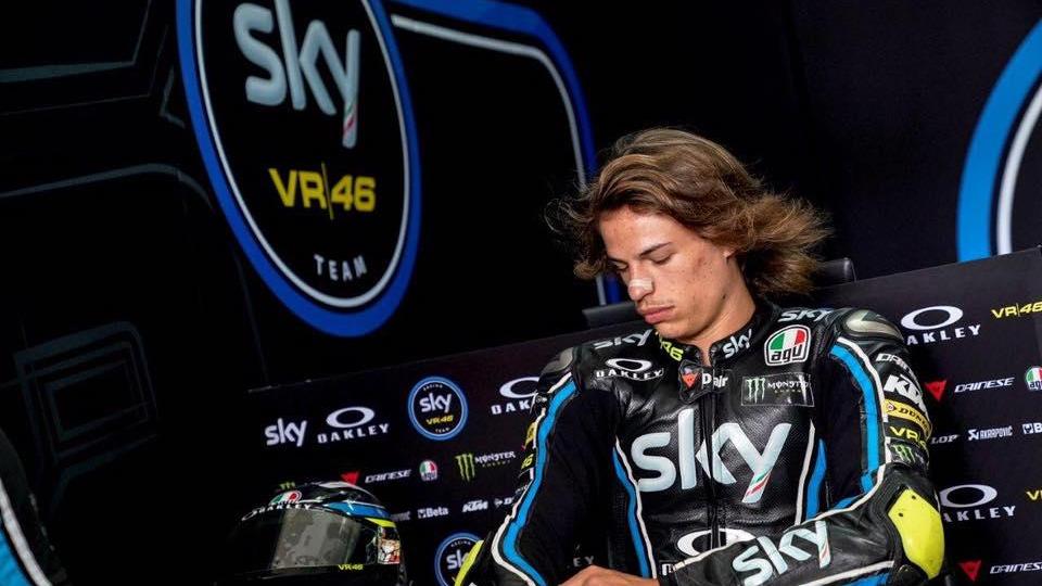 Valencia da incubo per Bulega: cade e si rompe la caviglia