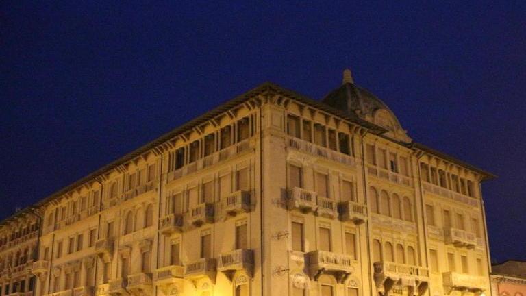 Del Ghingaro alla proprietà dell’hotel Excelsior: mettetelo in sicurezza